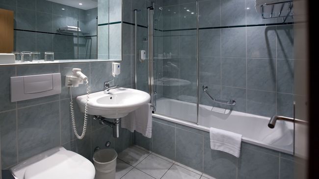 Hotel Berchtold Бурґдорф Зручності фото